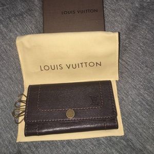Authentic Louis Vuitton 6 Key/Card Case